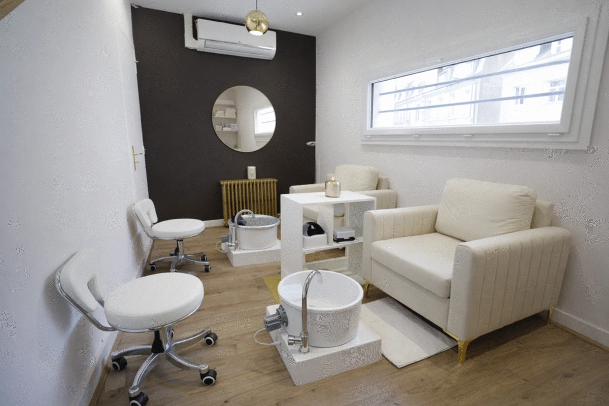 Ambiance salon Kusuka — espace chaleureux à Nantes